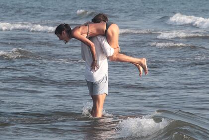 Federica Torti e Federico Balocco, divertimento a Forte dei Marmi 19