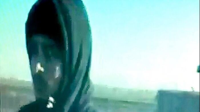 Jihadi John a volto scoperto: "Torno in Gran Bretagna per tagliare teste"