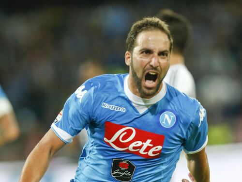 Higuain tranquillizza i tifosi del Napoli: se parte arriva Icardi?