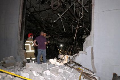 I festeggiamenti per le nozze e il terribile incendio: 113 morti e oltre 200 feriti in Iraq 5