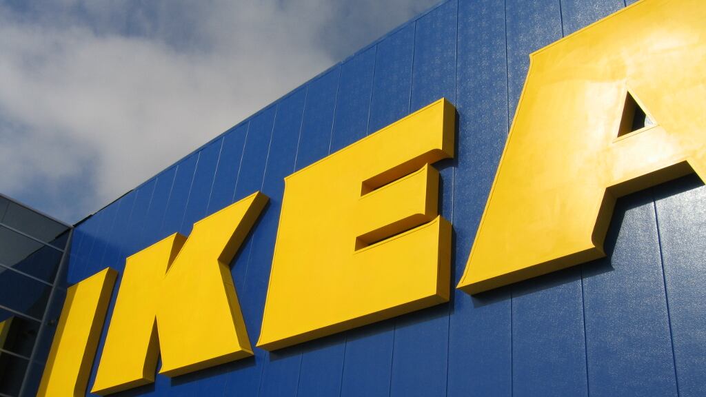 Insulti sul suo portale, Ikea: "Attacco hacker" Ma il web non ci crede