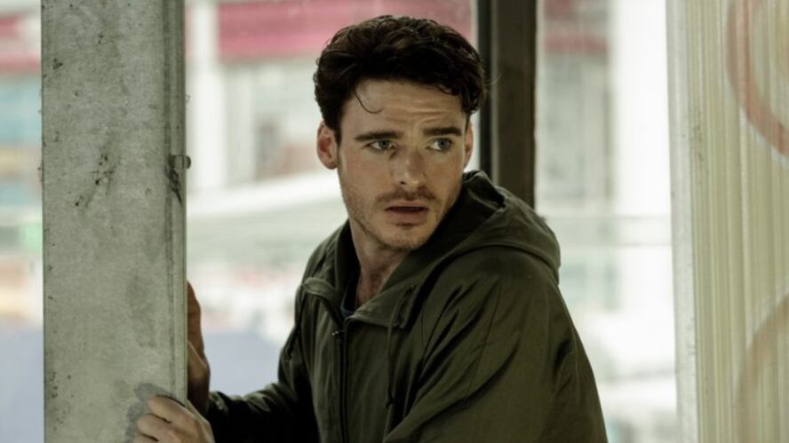 Richard Madden smonta il #Metoo: "Le pressioni anche sugli uomini..."