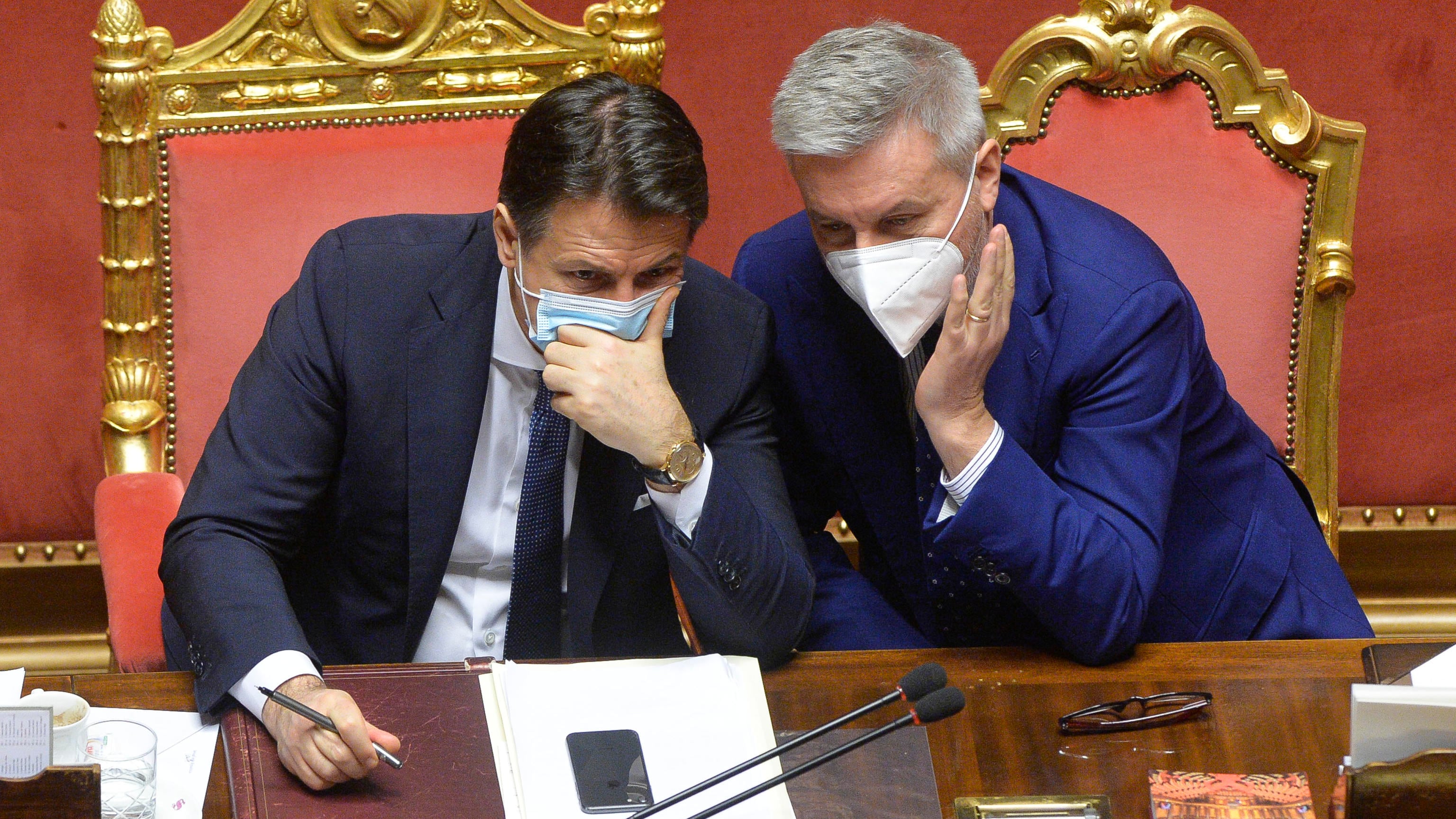 "Armi a Kiev". "Parole preoccupanti": scintille tra Guerini e Conte