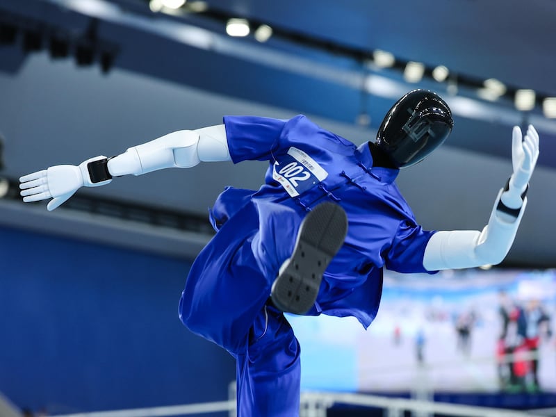 Addestra i Terminator: così la Cina punta sui robot per le guerre del futuro