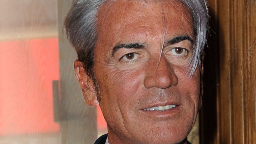 Il colpo: lo stilista Paciotti capolista nelle Marche