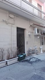 l'esterno della casa topaia