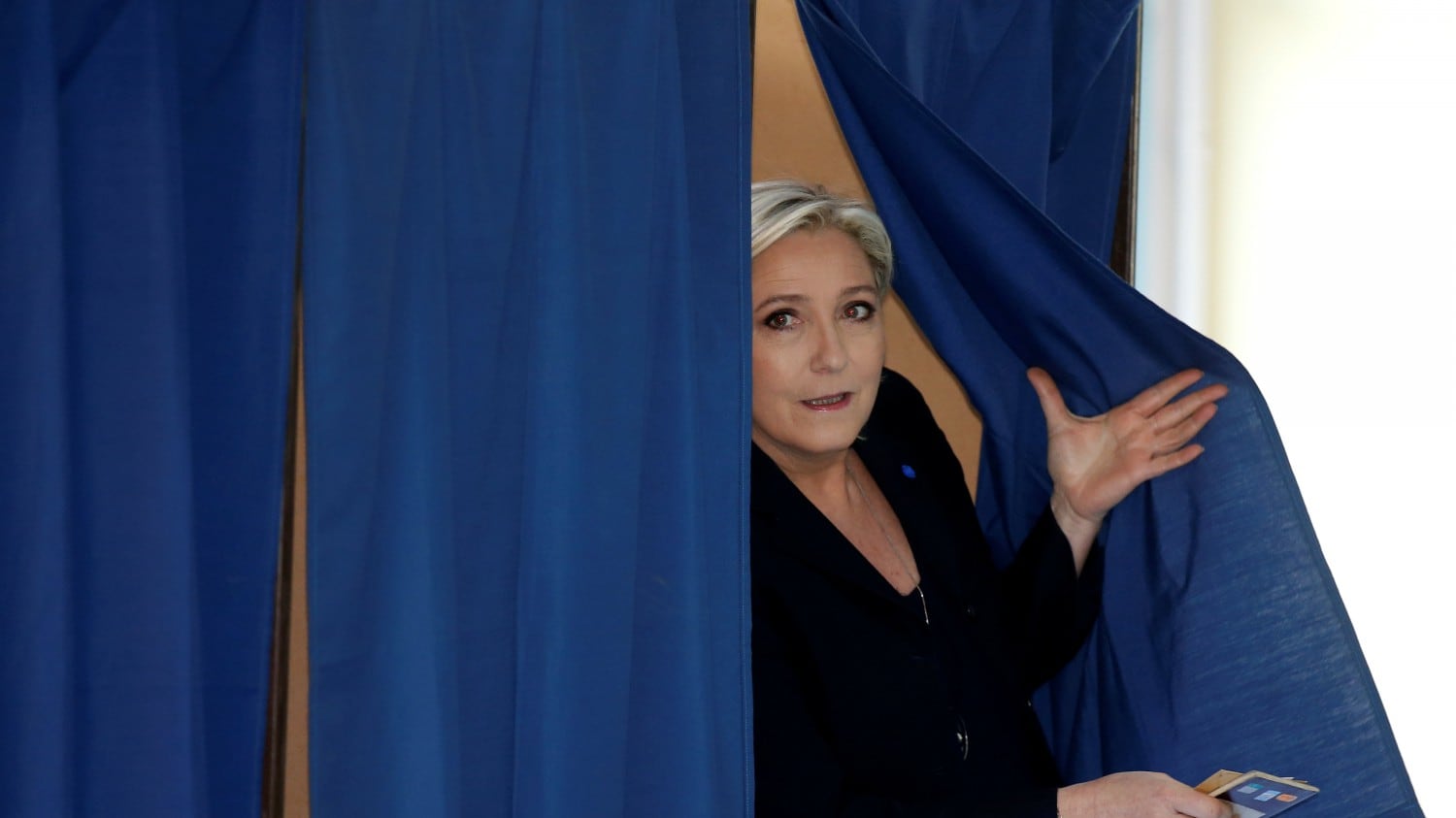 Chapeau a Marine ma la destra-destra ora deve aprirsi