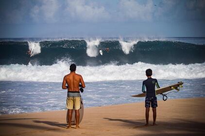 Triple Crown of Surfing, prima grande giornata di surf alle Hawaii 6