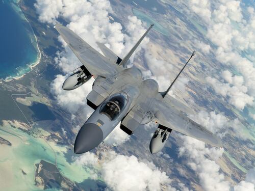 Il video, i rottami poi la conferma: cosa è successo al F-15 Usa abbattuto in Iran
