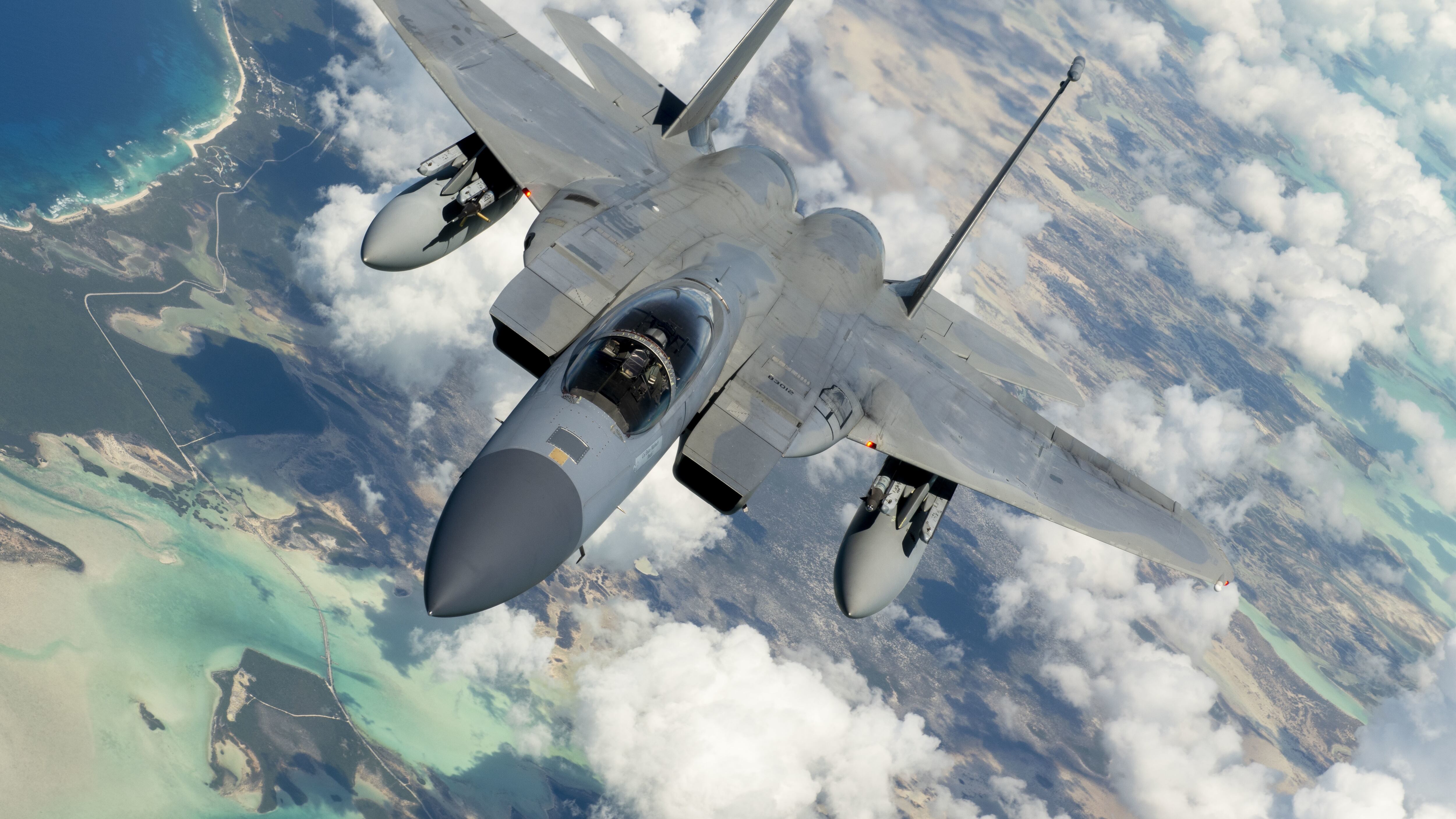 Il video, i rottami poi la conferma: cosa è successo al F-15 Usa abbattuto in Iran
