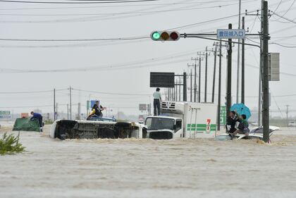 Giappone, piogge torrenziali. Migliaia di evacuati 8