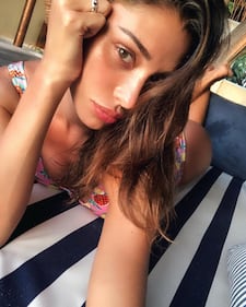 Belen Rodriguez sfila per il Mondiali di Calcio Russia 2018 8