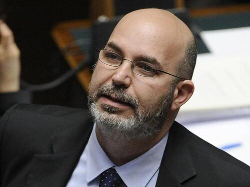 Grillini, ministri o vescovi nei guai? La colpa è sempre dell'assistente