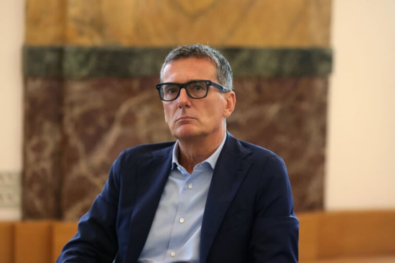 Essilux in crescita. Bene gli occhiali IA