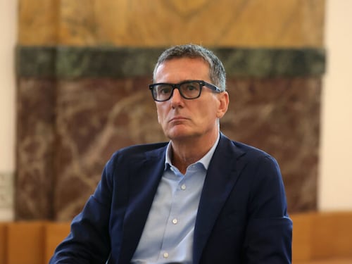 Lmdv accelera per sbloccare lo stallo su Delfin
