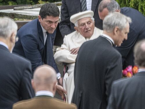 "Ratzinger torna domani in Vaticano": arriva l'ufficialità del ritorno