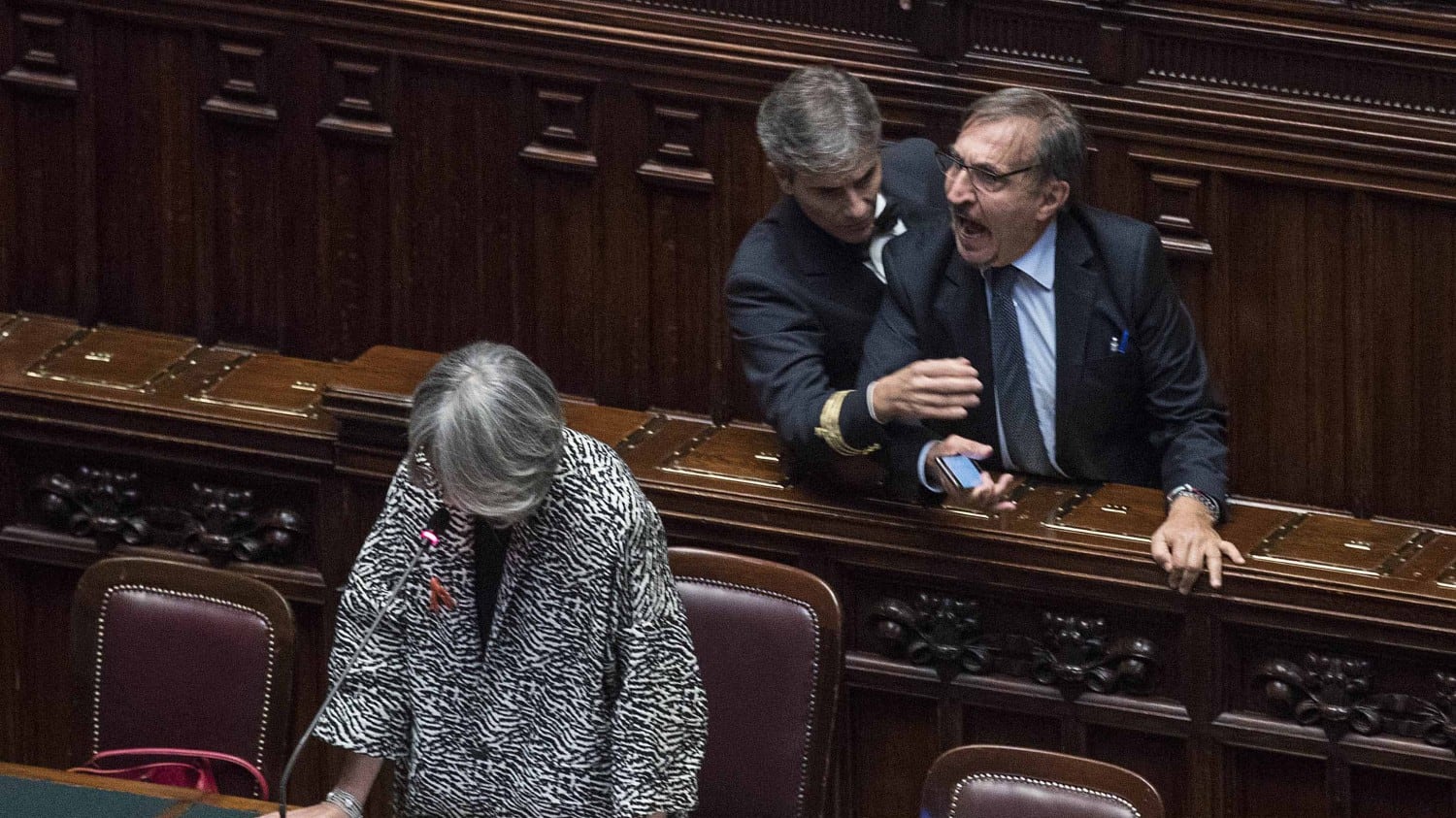 Rosatellum con la fiducia Guerriglia contro il governo