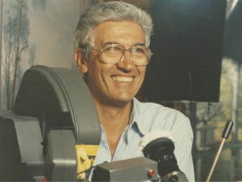 Coscelunghe, cannibali e allenatori nel pallone. Il lungo film della vita di Sergio Martino