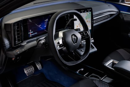 Renault Scenic E-Tech Electric, guarda tutte le foto 11
