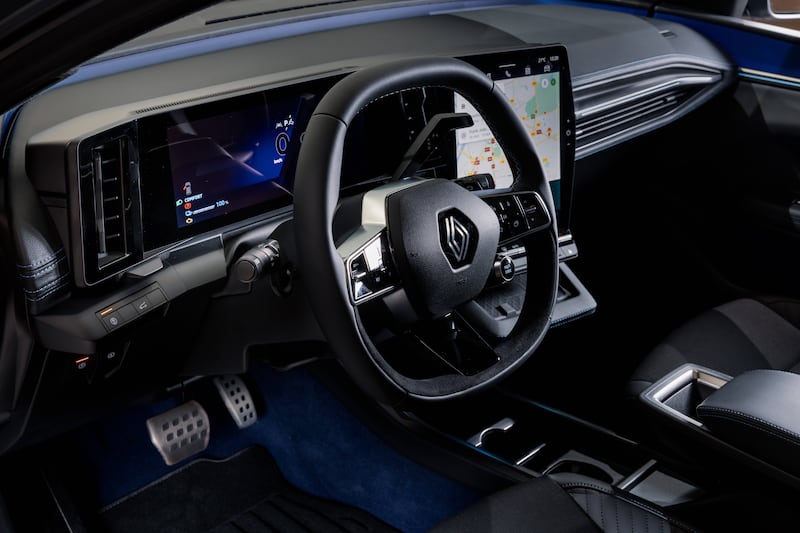Renault Scenic E-Tech Electric, guarda tutte le foto 11