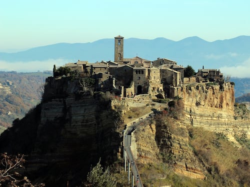 Civita di Bagnoregio: la "città che muore" nel verde del Lazio