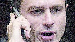 L'ira dei bossiani senza cadrega: Maroni gioca sporco