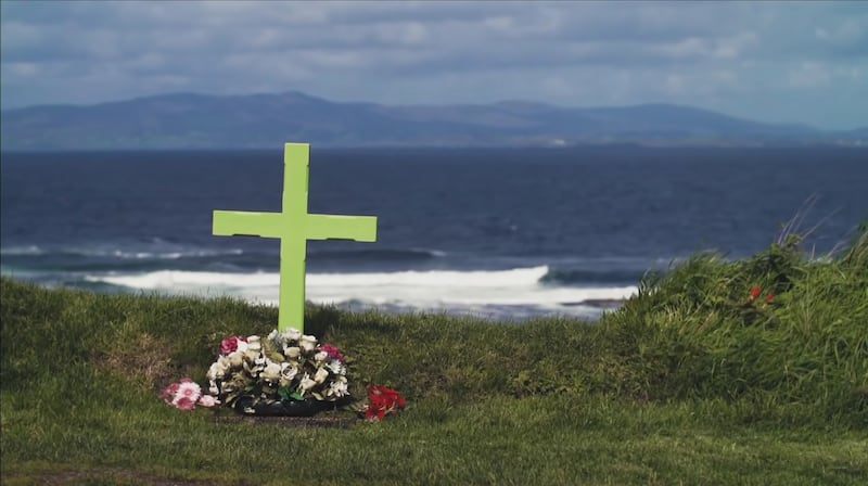 Il memoriale dell'attentato a Lord Mountbatten (Screen Bbc via British Documentary YouTube)