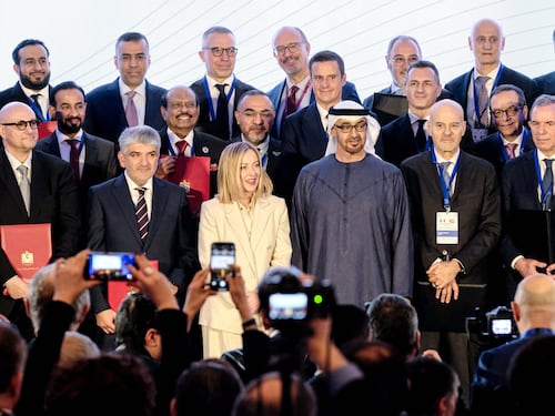 Gli accordi governativi tra Italia e Emirati Arabi Uniti