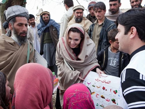 Una bimba afghana nel periodo dei talebani nel nuovo film della Jolie