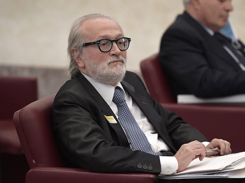 "La rottura è soltanto una questione di potere. Su Beppe pesano le vicende personali del figlio"
