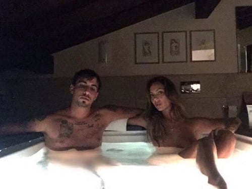 Sarah Nile nuda su Instagram, foto
