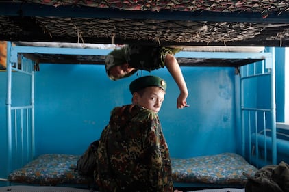 Russia, ecco la scuola per bambini-soldato 14