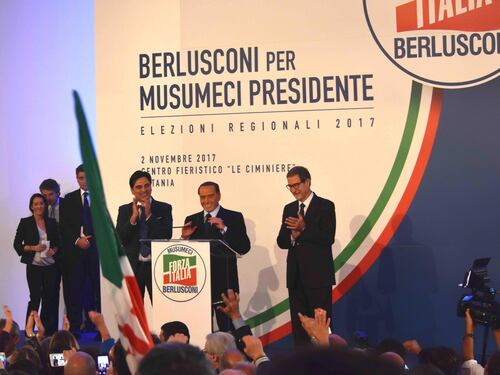 "Non fatevi dominare dal M5S". E il Cav lancia il piano per la Sicilia