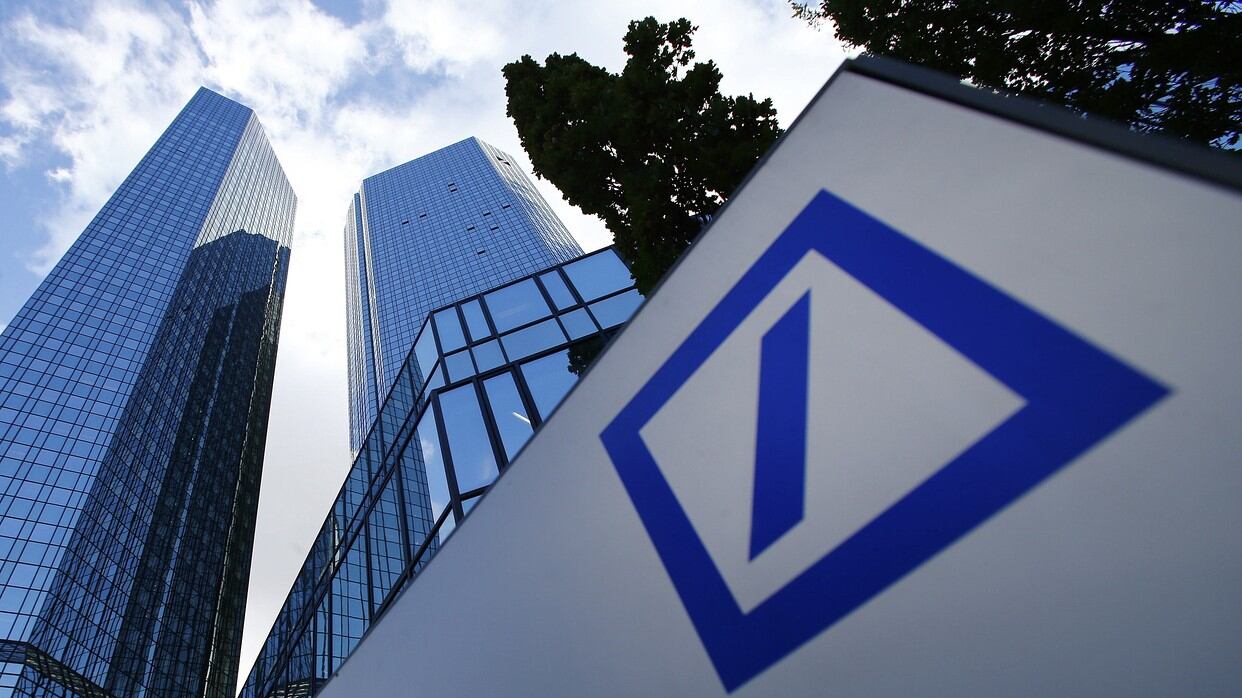 Deutsche bank, rosso da 2,8 miliardi