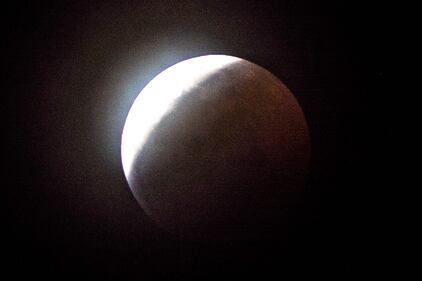 Super Luna Rossa, le immagini dell'eclissi da tutto il mondo 5