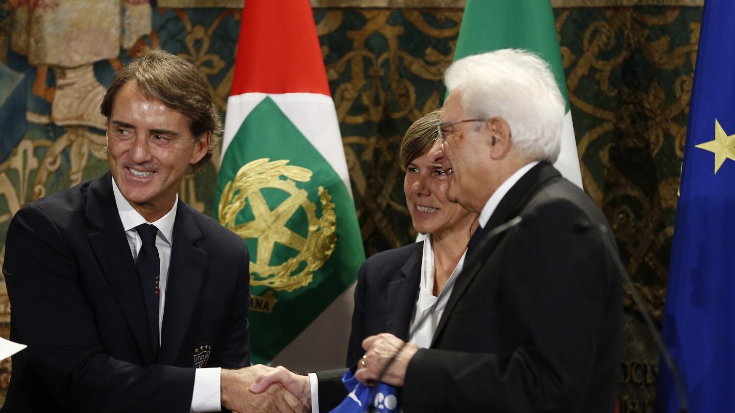 Mattarella: "Spero che il mio successore possa festeggiare il Mondiale"