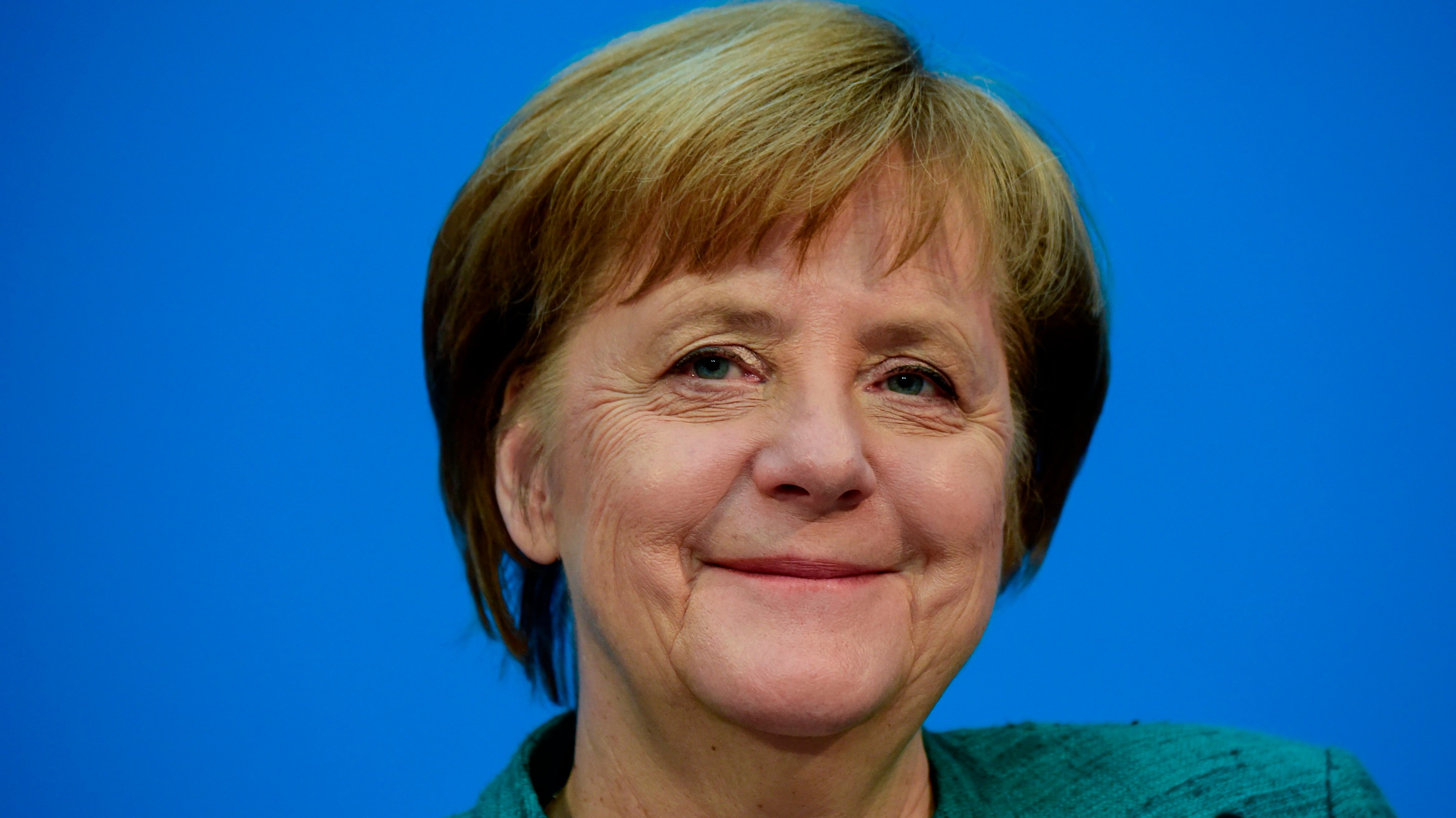 Berlino, Merkel rischia grosso Oggi il verdetto dei 460mila Spd