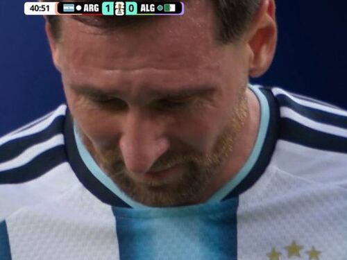 Ore d'ansia per il padre di Messi, la famiglia si stringe intorno a Jorge: "Chiediamo sensibilità". Le lacrime di Leo
