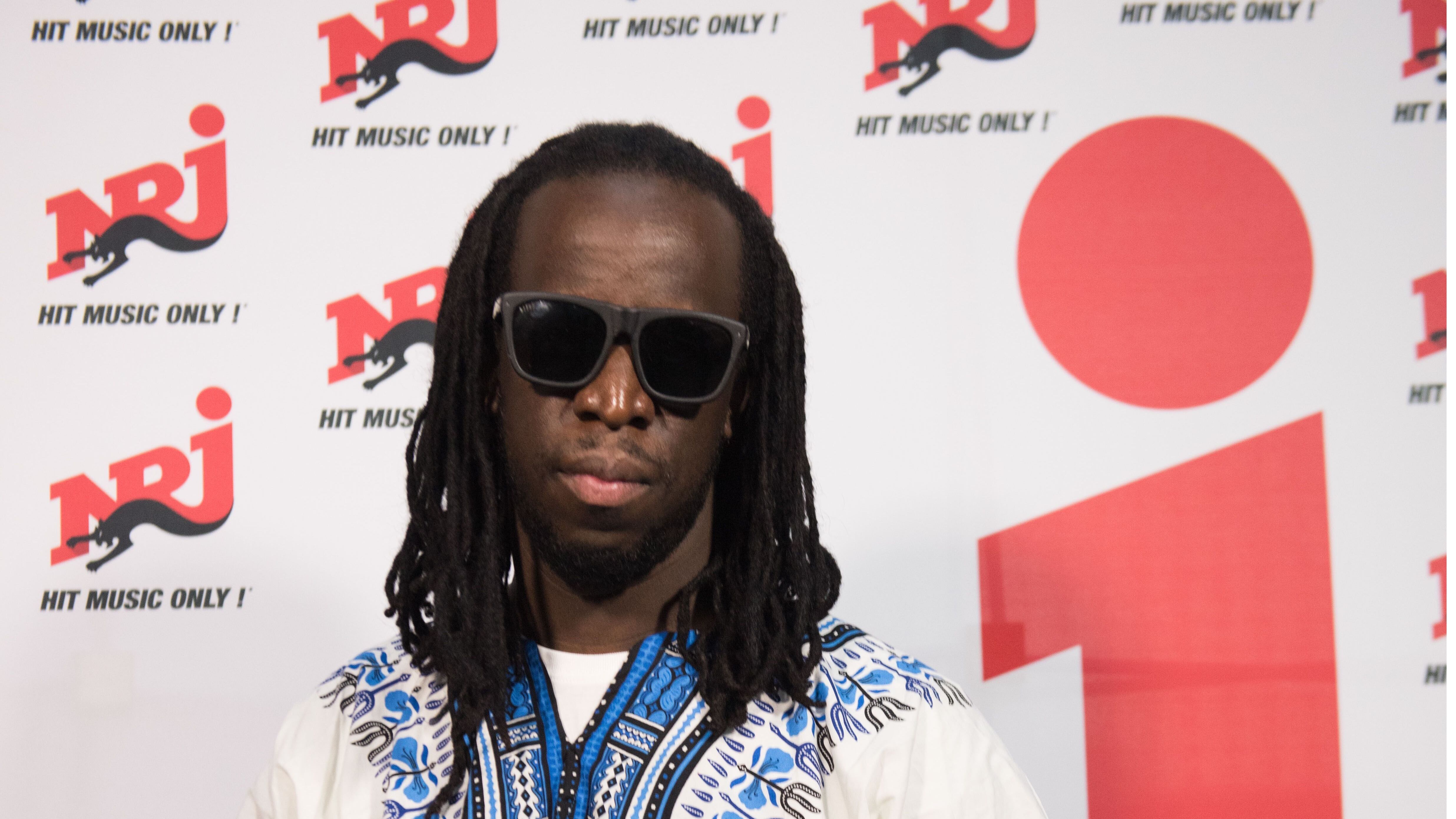 Lite per l'inno di Francia agli Europei. No al rapper anti-razzista Youssoupha