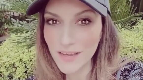 Laura Pausini sta con Ferro: "Bene Tiziano a chiedere chiarimenti al Governo sui concerti"