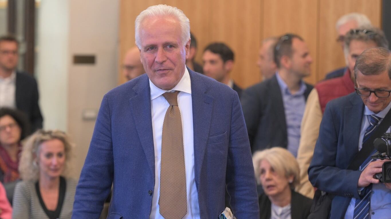 Il Pd toscano va in tilt e il centrodestra può strappare la Regione
