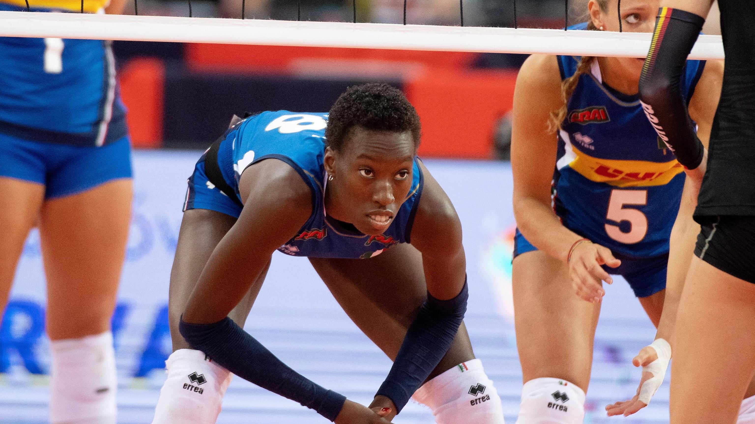 "Sbaglia a dire che l'Italia è razzista". L'icona del volley bacchetta Paola Egonu