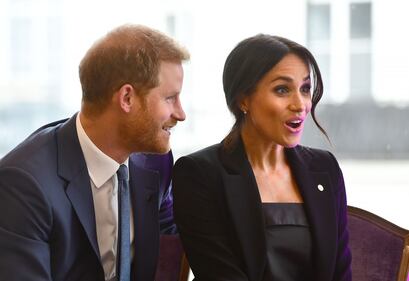Meghan Markle e il Principe Harry tra i bimbi per beneficenza 9