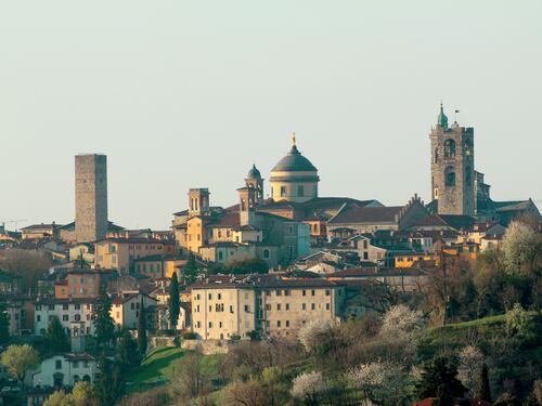 Città Alta a Bergamo, una magia da riscoprire a piedi