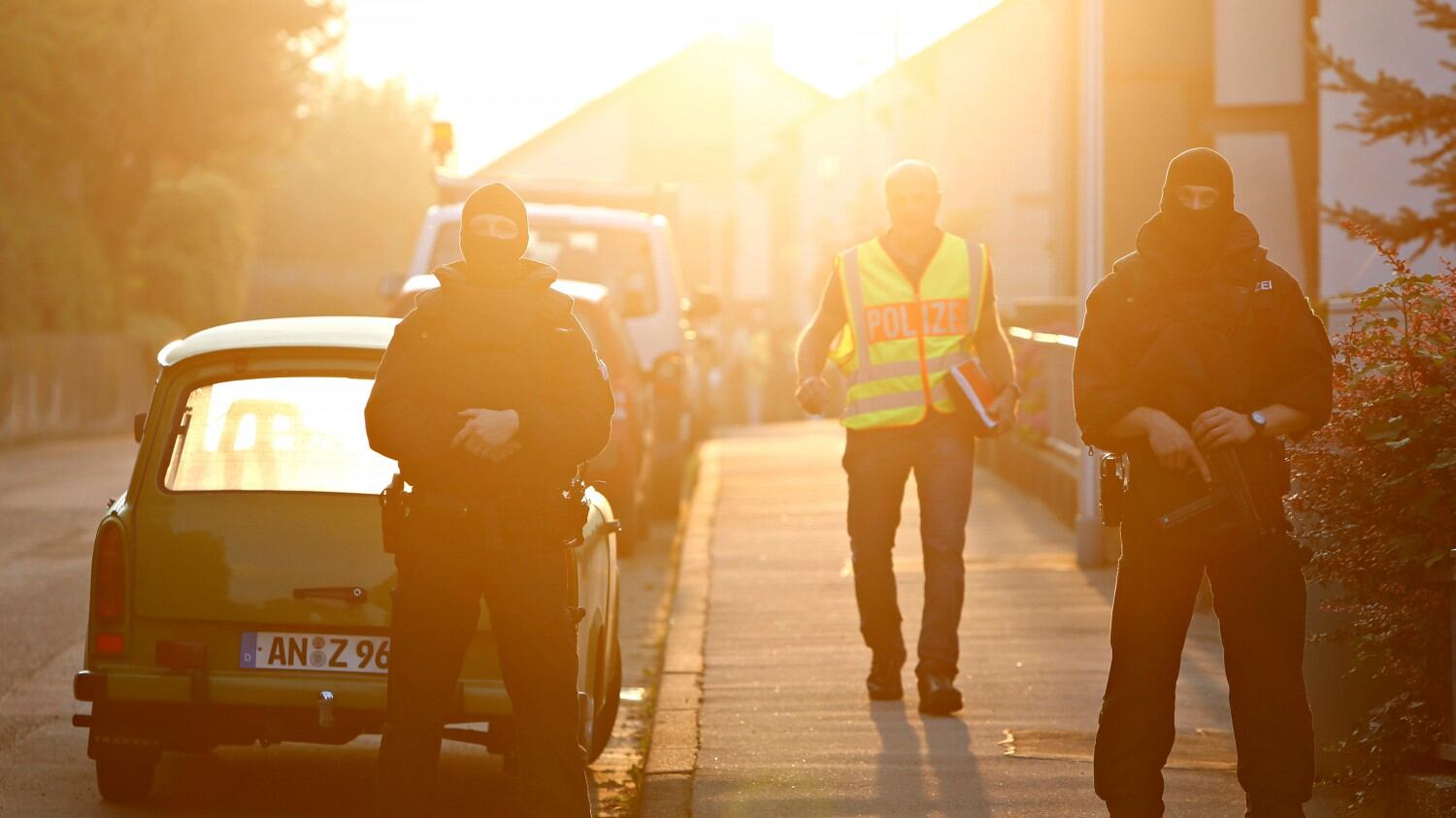 In Germania esplode la furia degli immigrati: colpiscono chi li ha accolti