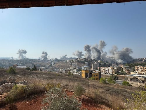 Unifil: "Tank israeliano ha sparato contro una nostra postazione" | La diretta