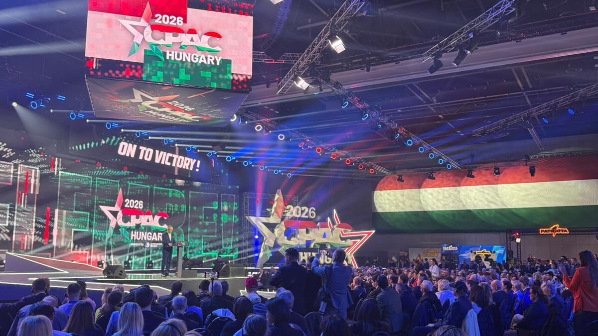 Il mondo conservatore riunito a Budapest: anche Trump partecipa con un videomessaggio