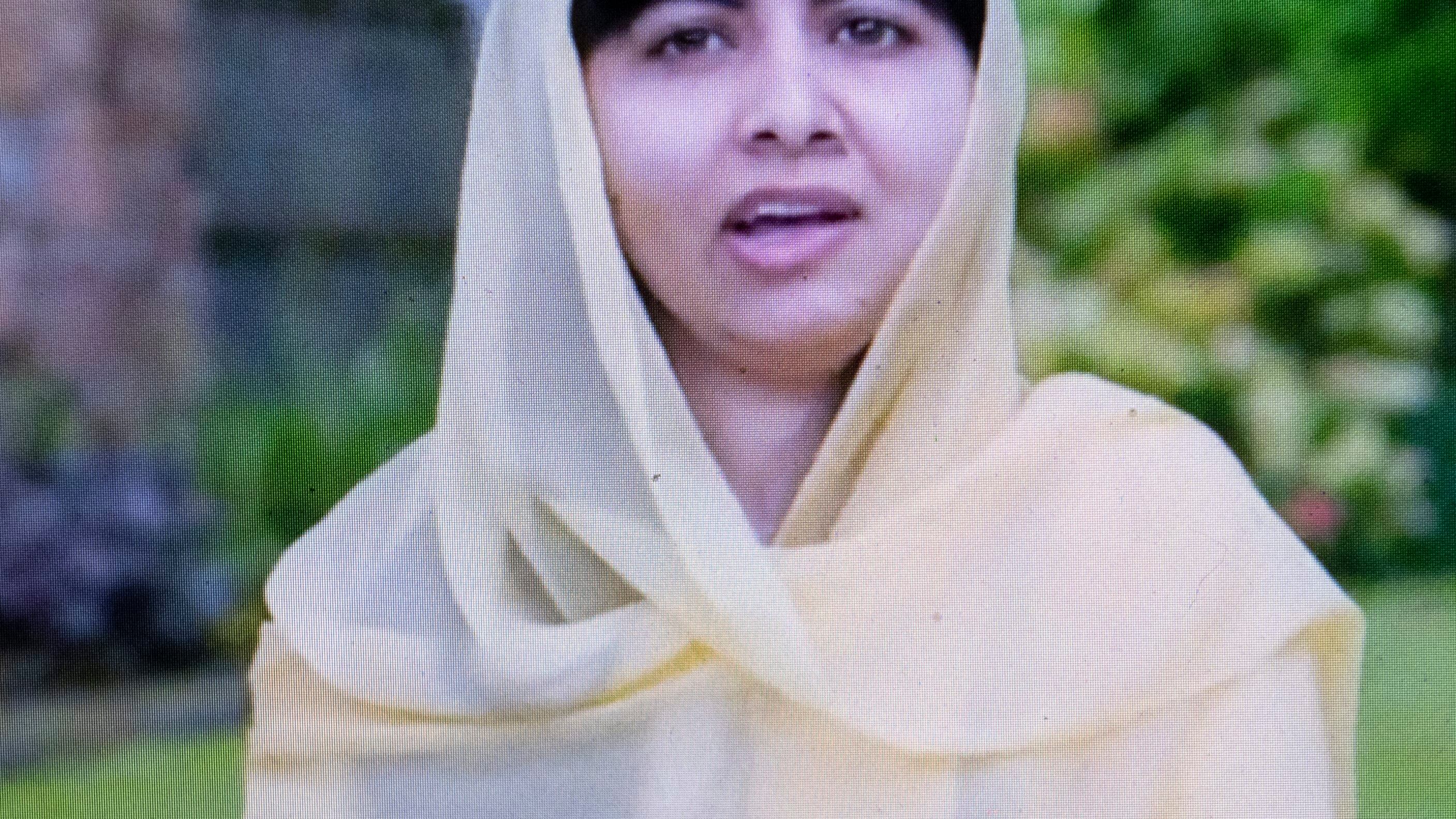 La rivincita di Malala: uno schiaffo ai talebani la laurea a Oxford