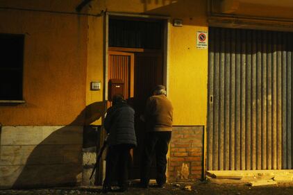 Trema il Centro Italia, notte di paura 8