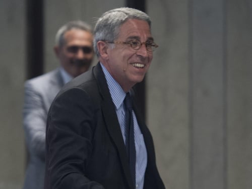Tim, ancora manovre contro l'offerta Kkr